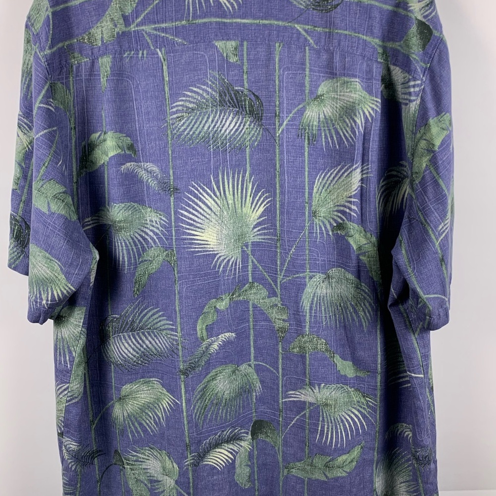 Tommy Bahama 100% Silk Hawaiian Shirt Mens L Blue Palm Resort Camp Aloha - Picture 16 of 16